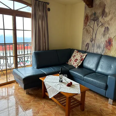 Vv Estrella Del Norte Aparthotel 3*